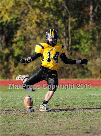 Thumbnail 3 in Amity Regional @ Wilbur Cross photogallery.