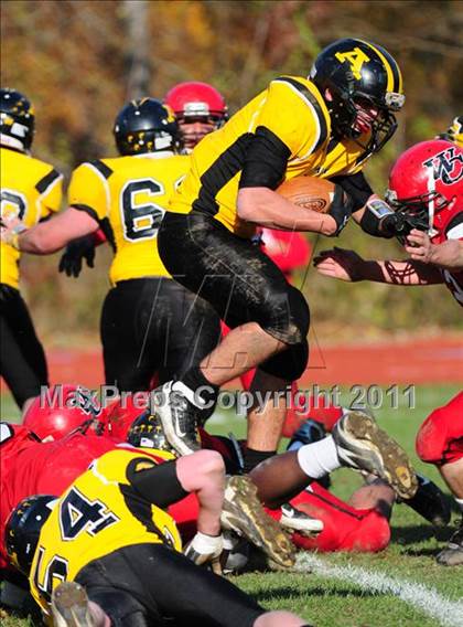 Thumbnail 2 in Amity Regional @ Wilbur Cross photogallery.