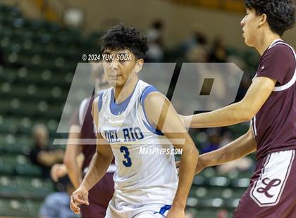 Thumbnail 2 in Midland Legacy vs. Del Rio (Byron Johnston Holiday Classic) photogallery.