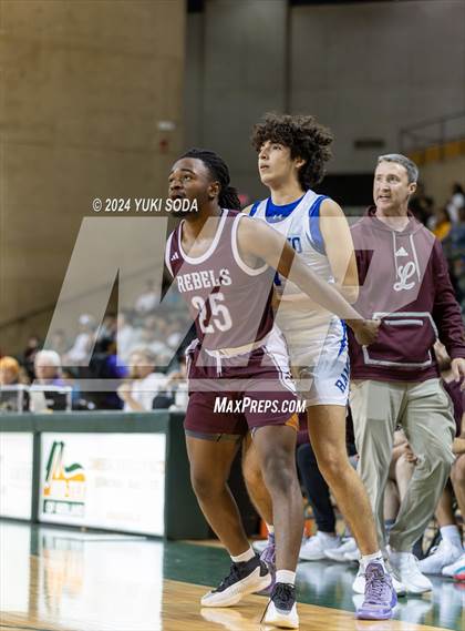 Thumbnail 2 in Midland Legacy vs. Del Rio (Byron Johnston Holiday Classic) photogallery.