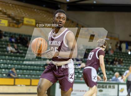 Thumbnail 3 in Midland Legacy vs. Del Rio (Byron Johnston Holiday Classic) photogallery.