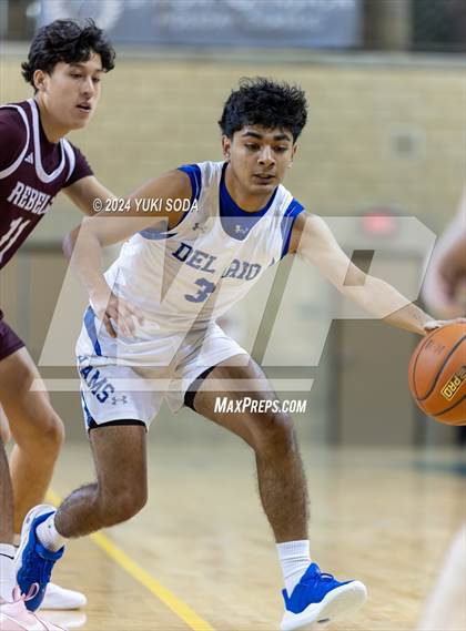 Thumbnail 2 in Midland Legacy vs. Del Rio (Byron Johnston Holiday Classic) photogallery.