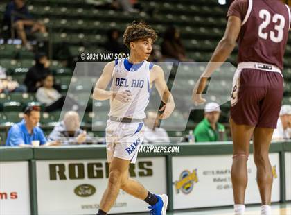 Thumbnail 1 in Midland Legacy vs. Del Rio (Byron Johnston Holiday Classic) photogallery.