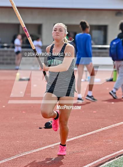 Thumbnail 1 in IHSAA Pike Regional (Pole Vault)  photogallery.