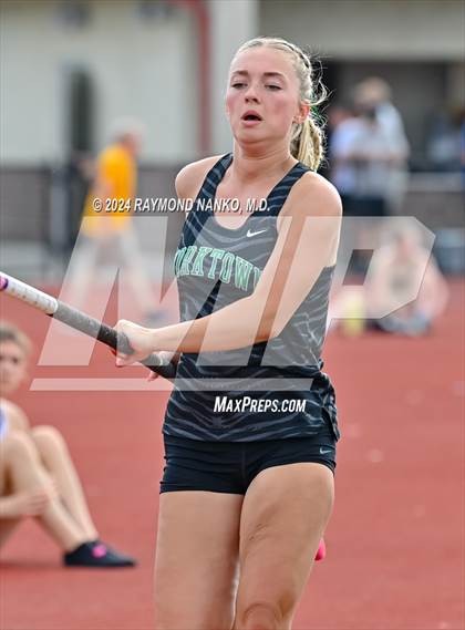 Thumbnail 1 in IHSAA Pike Regional (Pole Vault)  photogallery.