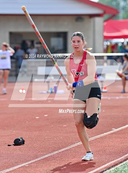 Thumbnail 1 in IHSAA Pike Regional (Pole Vault)  photogallery.