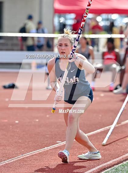 Thumbnail 2 in IHSAA Pike Regional (Pole Vault)  photogallery.