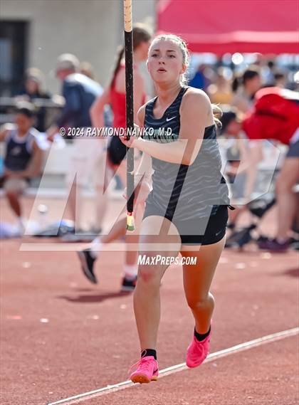Thumbnail 1 in IHSAA Pike Regional (Pole Vault)  photogallery.