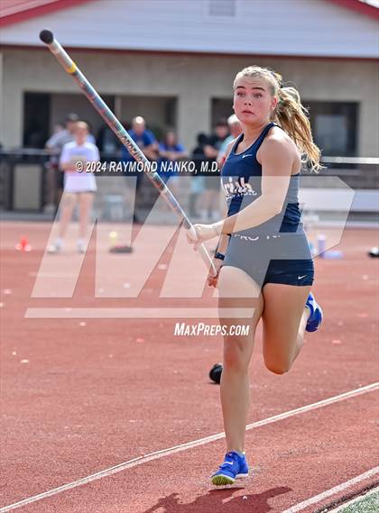 Thumbnail 1 in IHSAA Pike Regional (Pole Vault)  photogallery.