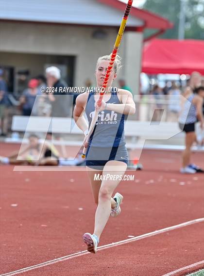 Thumbnail 2 in IHSAA Pike Regional (Pole Vault)  photogallery.
