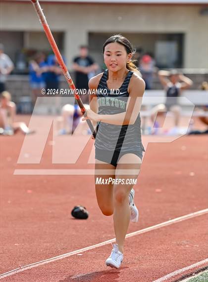 Thumbnail 2 in IHSAA Pike Regional (Pole Vault)  photogallery.