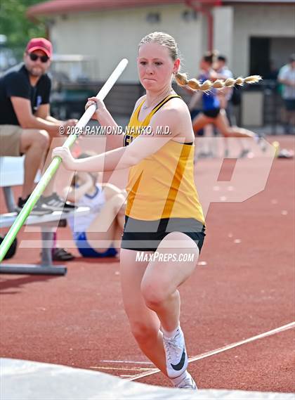 Thumbnail 2 in IHSAA Pike Regional (Pole Vault)  photogallery.