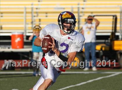 Thumbnail 3 in 2010 Lions All-Star Game (North vs. South) photogallery.