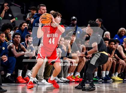 Thumbnail 3 in St. John Bosco vs. Mater Dei (Trinity-Mission League Showcase) photogallery.
