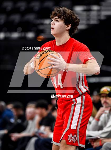 Thumbnail 3 in St. John Bosco vs. Mater Dei (Trinity-Mission League Showcase) photogallery.