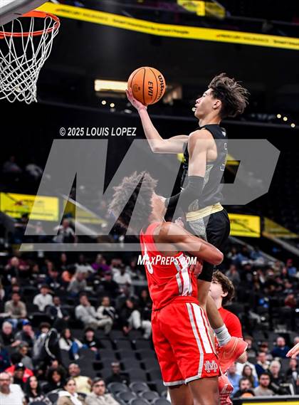 Thumbnail 1 in St. John Bosco vs. Mater Dei (Trinity-Mission League Showcase) photogallery.