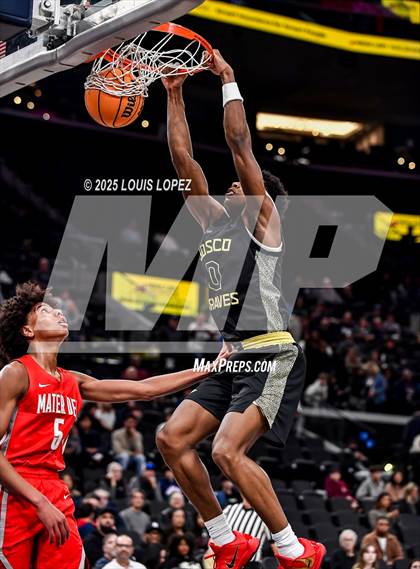 Thumbnail 2 in St. John Bosco vs. Mater Dei (Trinity-Mission League Showcase) photogallery.
