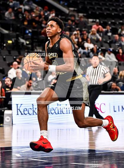 Thumbnail 3 in St. John Bosco vs. Mater Dei (Trinity-Mission League Showcase) photogallery.