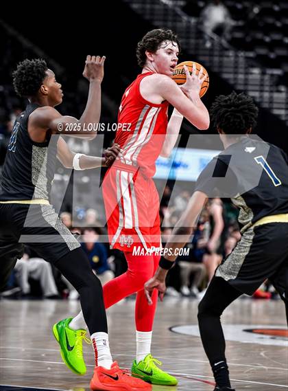 Thumbnail 3 in St. John Bosco vs. Mater Dei (Trinity-Mission League Showcase) photogallery.