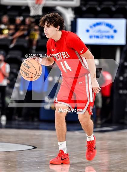 Thumbnail 2 in St. John Bosco vs. Mater Dei (Trinity-Mission League Showcase) photogallery.