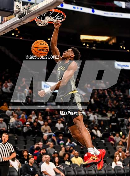 Thumbnail 1 in St. John Bosco vs. Mater Dei (Trinity-Mission League Showcase) photogallery.