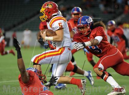 Thumbnail 3 in Oakdale vs. Serra (CIF State D2 Final) photogallery.