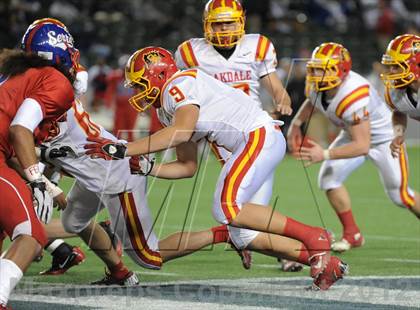 Thumbnail 2 in Oakdale vs. Serra (CIF State D2 Final) photogallery.