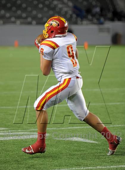 Thumbnail 1 in Oakdale vs. Serra (CIF State D2 Final) photogallery.