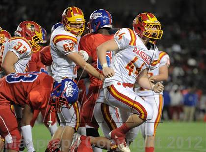 Thumbnail 3 in Oakdale vs. Serra (CIF State D2 Final) photogallery.