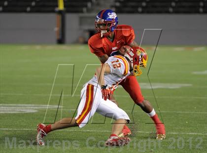 Thumbnail 3 in Oakdale vs. Serra (CIF State D2 Final) photogallery.