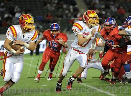 Thumbnail 1 in Oakdale vs. Serra (CIF State D2 Final) photogallery.