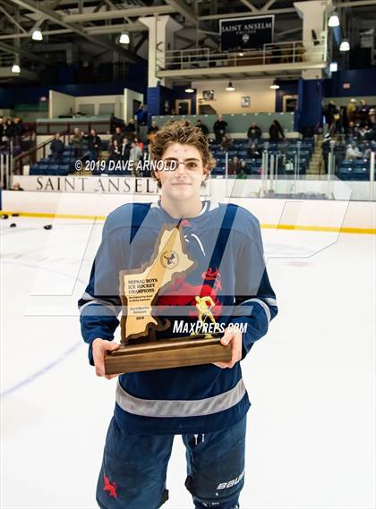 Thumbnail 1 in Kent School vs. Cushing Academy (NEPSAC Large School Final) photogallery.
