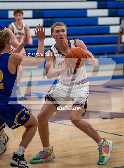 Thumbnail 3 in Mt. Spokane vs. Tahoma (Curtis Winter Classic) photogallery.