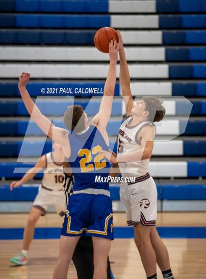 Thumbnail 3 in Mt. Spokane vs. Tahoma (Curtis Winter Classic) photogallery.