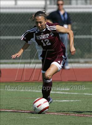 Thumbnail 3 in Bishop's vs. Oaks Christian (CIF SoCal D3 Regional Final) photogallery.