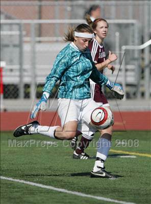 Thumbnail 2 in Bishop's vs. Oaks Christian (CIF SoCal D3 Regional Final) photogallery.