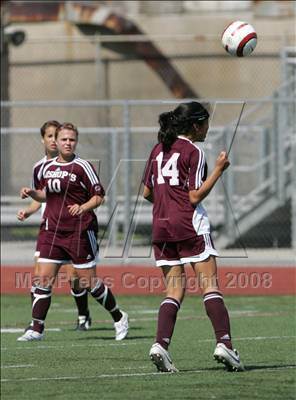 Thumbnail 2 in Bishop's vs. Oaks Christian (CIF SoCal D3 Regional Final) photogallery.