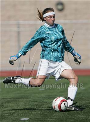 Thumbnail 1 in Bishop's vs. Oaks Christian (CIF SoCal D3 Regional Final) photogallery.