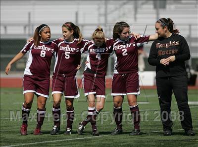 Thumbnail 1 in Bishop's vs. Oaks Christian (CIF SoCal D3 Regional Final) photogallery.