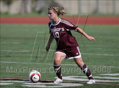 Thumbnail 3 in Bishop's vs. Oaks Christian (CIF SoCal D3 Regional Final) photogallery.