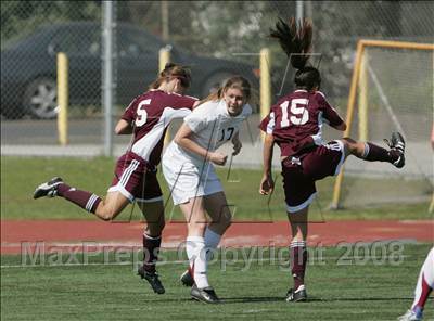 Thumbnail 1 in Bishop's vs. Oaks Christian (CIF SoCal D3 Regional Final) photogallery.