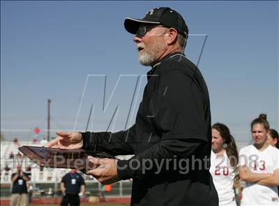 Thumbnail 1 in Bishop's vs. Oaks Christian (CIF SoCal D3 Regional Final) photogallery.