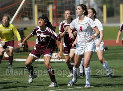 Thumbnail 3 in Bishop's vs. Oaks Christian (CIF SoCal D3 Regional Final) photogallery.
