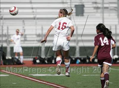 Thumbnail 1 in Bishop's vs. Oaks Christian (CIF SoCal D3 Regional Final) photogallery.