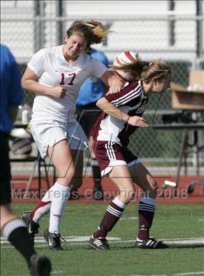 Thumbnail 3 in Bishop's vs. Oaks Christian (CIF SoCal D3 Regional Final) photogallery.