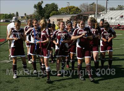 Thumbnail 2 in Bishop's vs. Oaks Christian (CIF SoCal D3 Regional Final) photogallery.