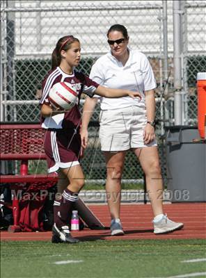 Thumbnail 1 in Bishop's vs. Oaks Christian (CIF SoCal D3 Regional Final) photogallery.