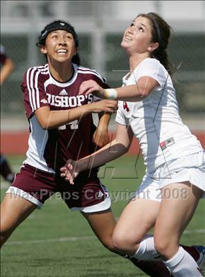 Thumbnail 3 in Bishop's vs. Oaks Christian (CIF SoCal D3 Regional Final) photogallery.
