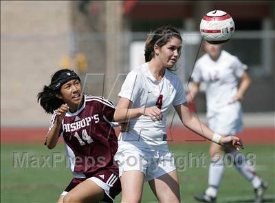 Thumbnail 3 in Bishop's vs. Oaks Christian (CIF SoCal D3 Regional Final) photogallery.