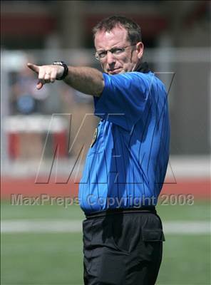 Thumbnail 2 in Bishop's vs. Oaks Christian (CIF SoCal D3 Regional Final) photogallery.